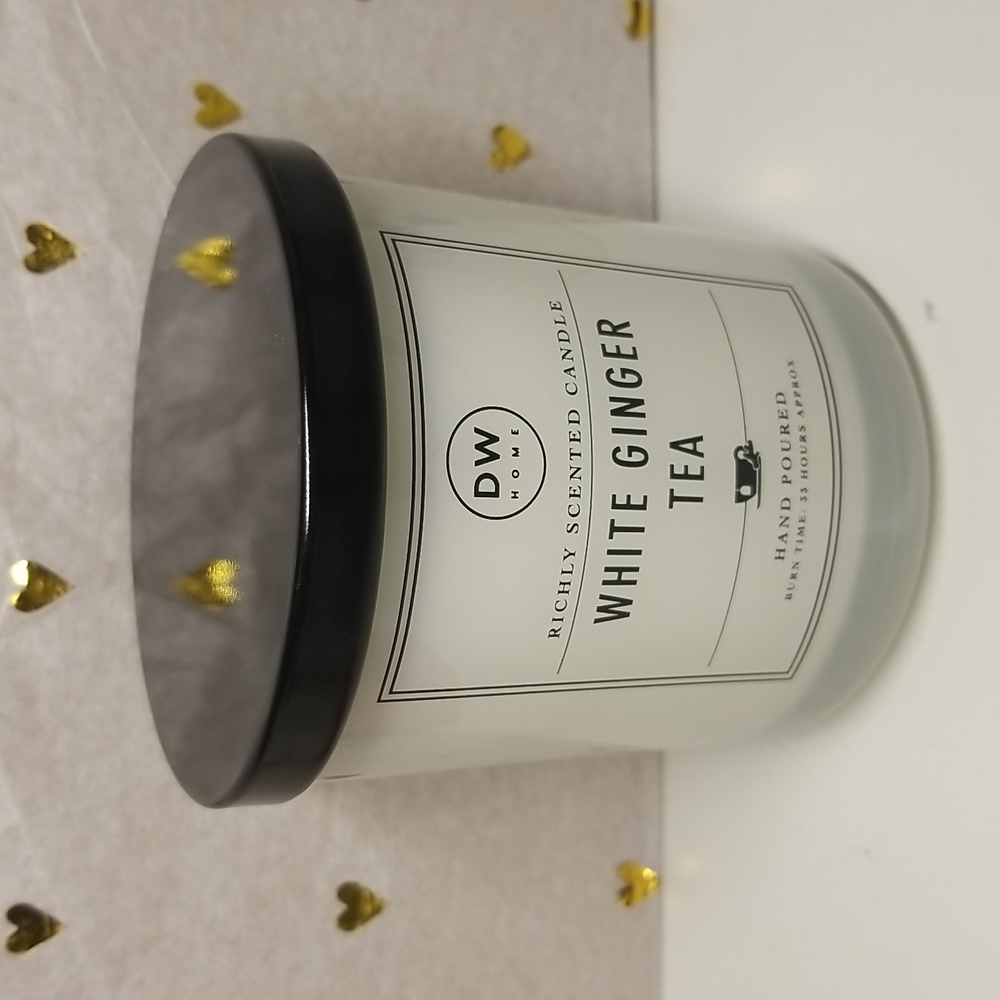 Brand New DW HOME White Ginger Tea scented candle